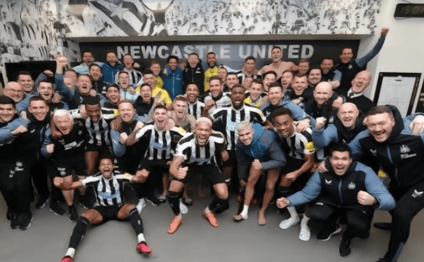 kaiyun官方网站-包含国际比赛日突围战来临；纽卡斯尔围绕英超完成体检；球迷炸锅；身体对抗强度拉满的词条